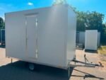 Remolque sanitario autónomo con tanque de 700 litros - Imagen 14